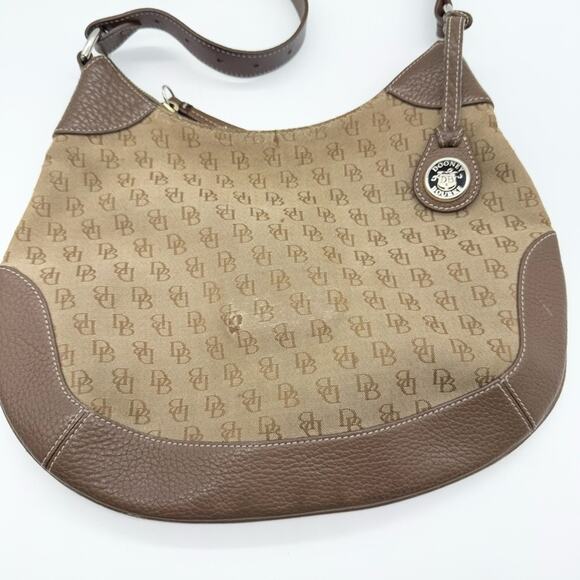 Vintage Dooney & Bourke Canvas Signature Medium Size Shoulder Bag Brown/Tan - Picture 2 of 16